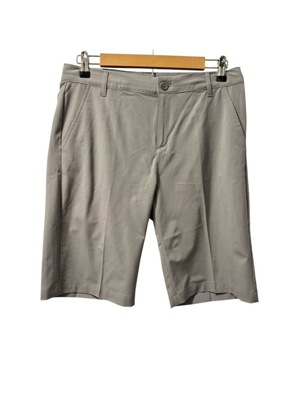Adidas Boys XL Gray  Solid Golf Shorts Lightweight Shorts. NWT